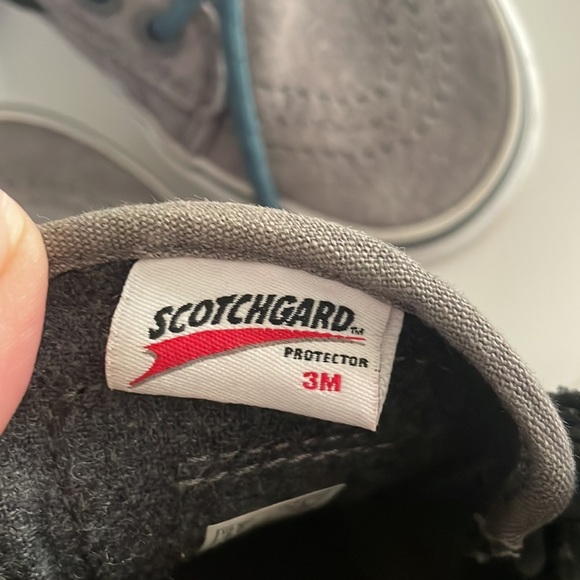 Vans hi-tops - Picture 14 of 15